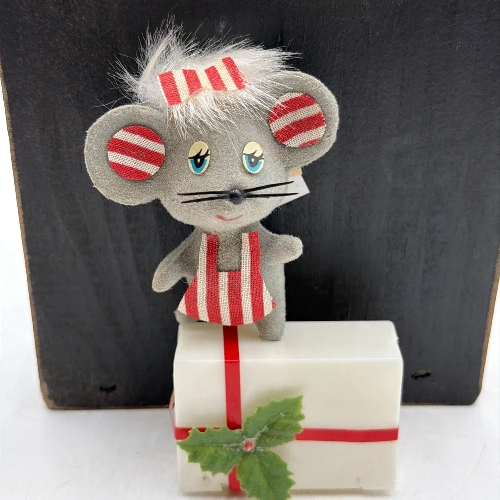 Vintage Flocked Mouse Mice MCM Kitschy Ornament Package Tie