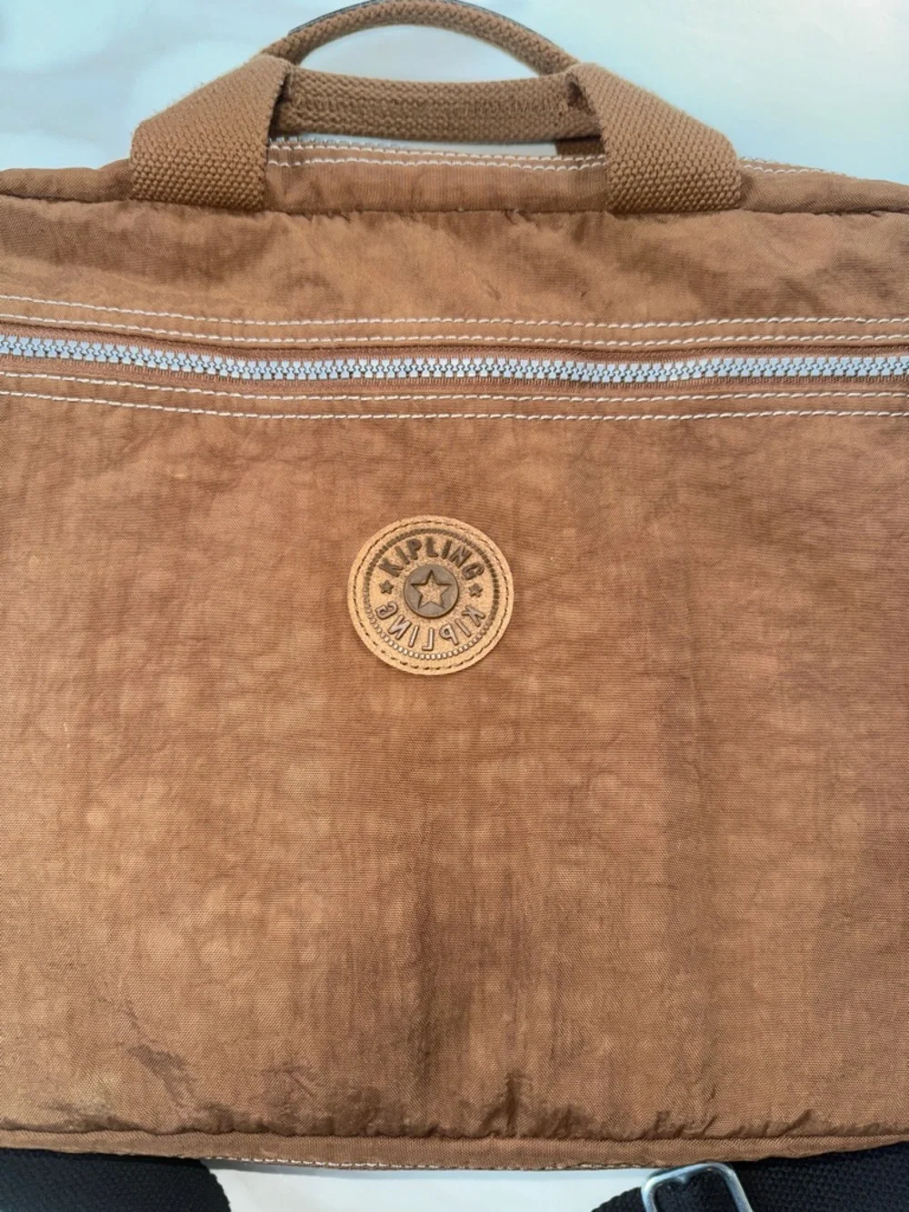 Kipling compact laptop