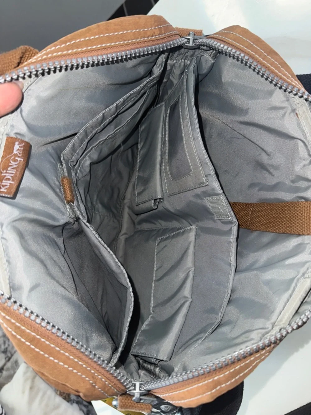 Kipling compact laptop