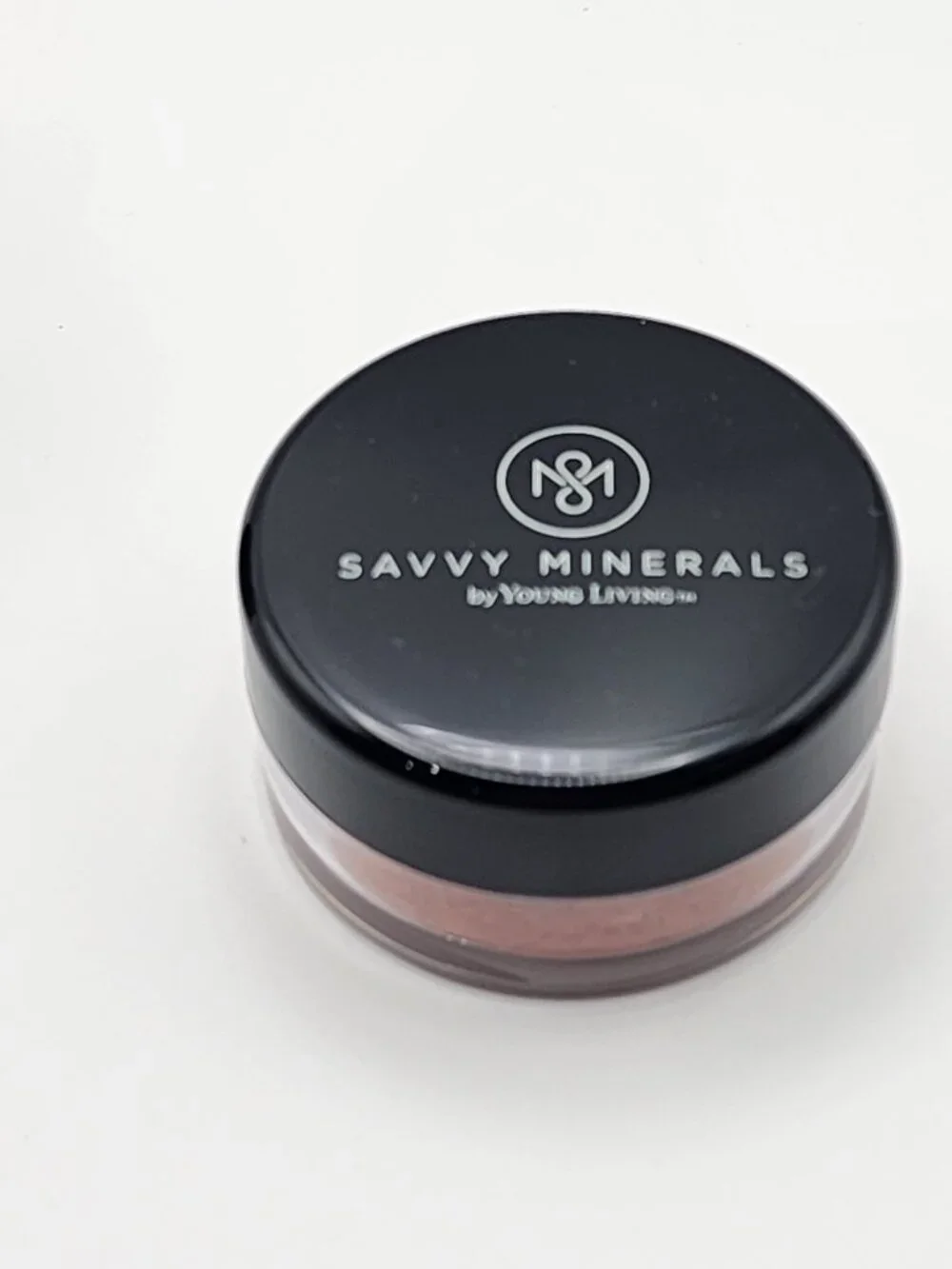 Savvy Minerals by Young Living synthetic all lightweight