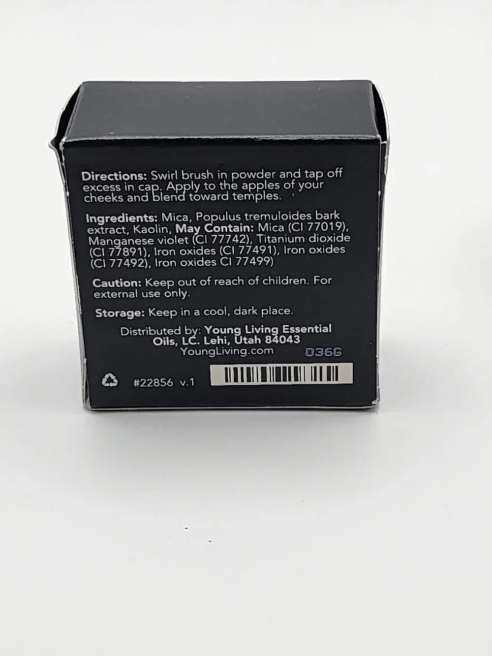 Savvy Minerals by Young Living day lightweight
