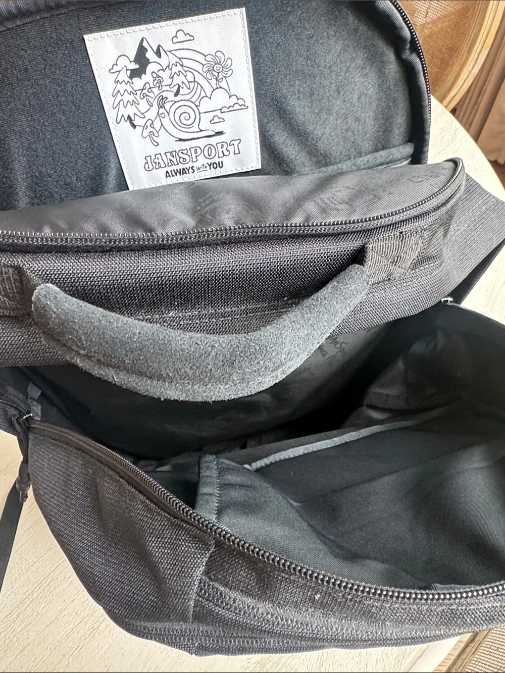 Jansport sleek backpack