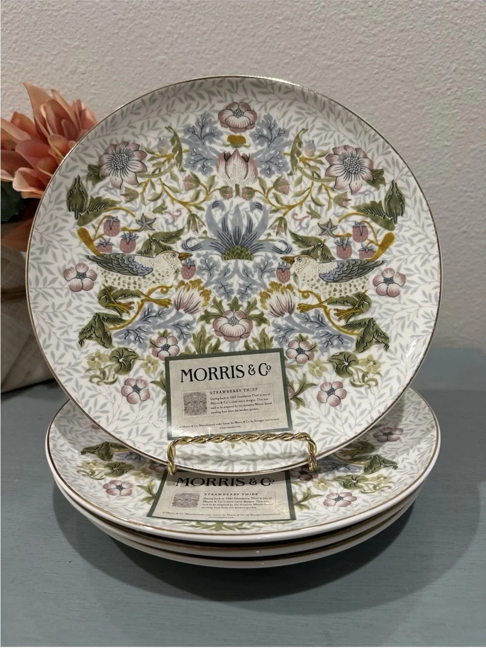 Morris & Co. practical strawberry art