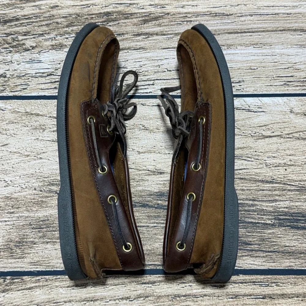 Sperry top sider