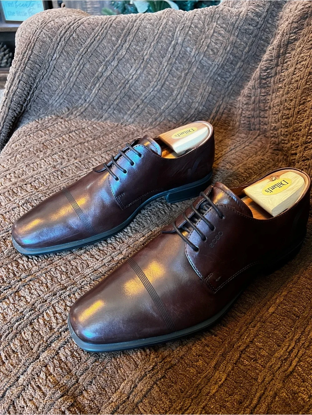 Ecco look uncompromised detailing