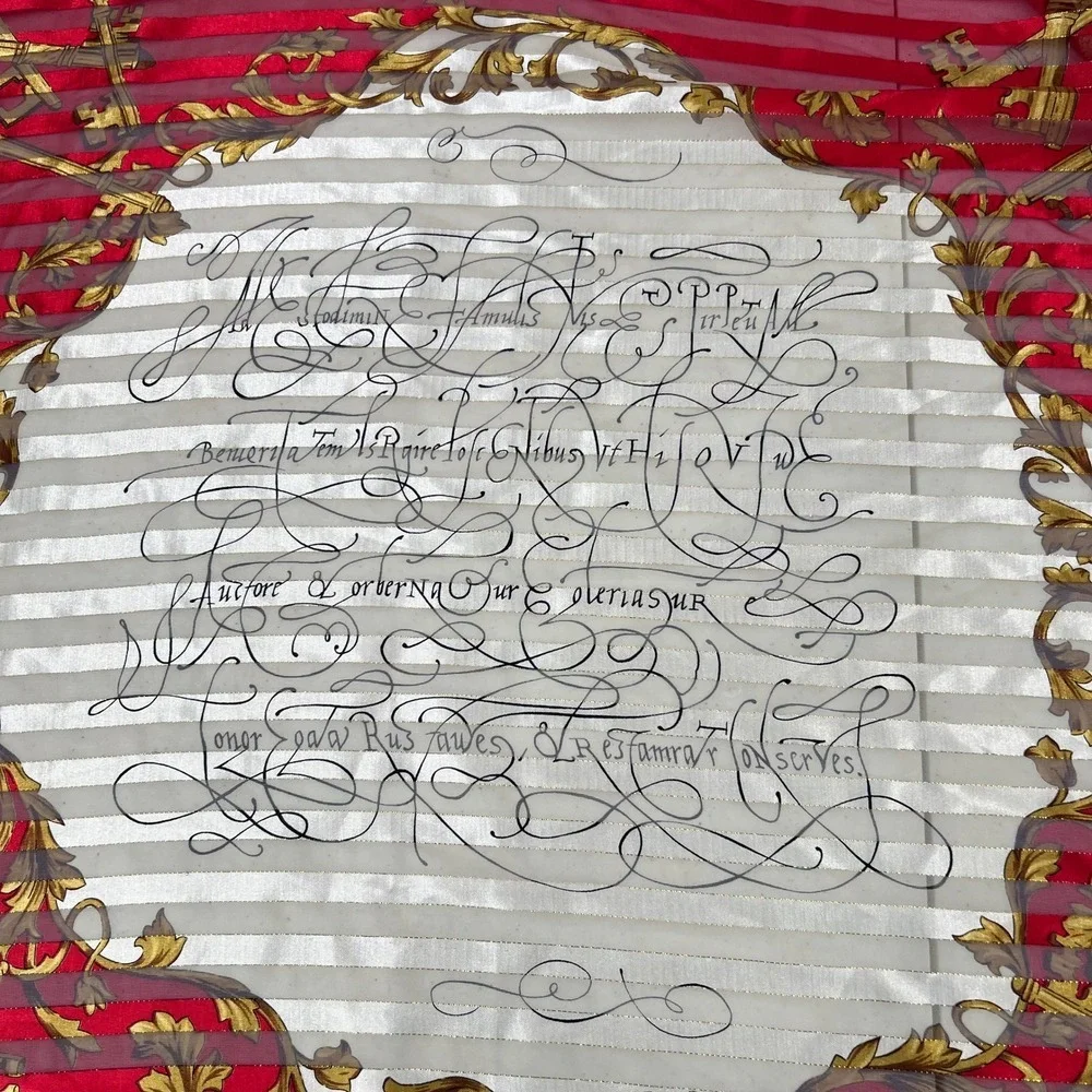 Liz Claiborne hand headscarf golden