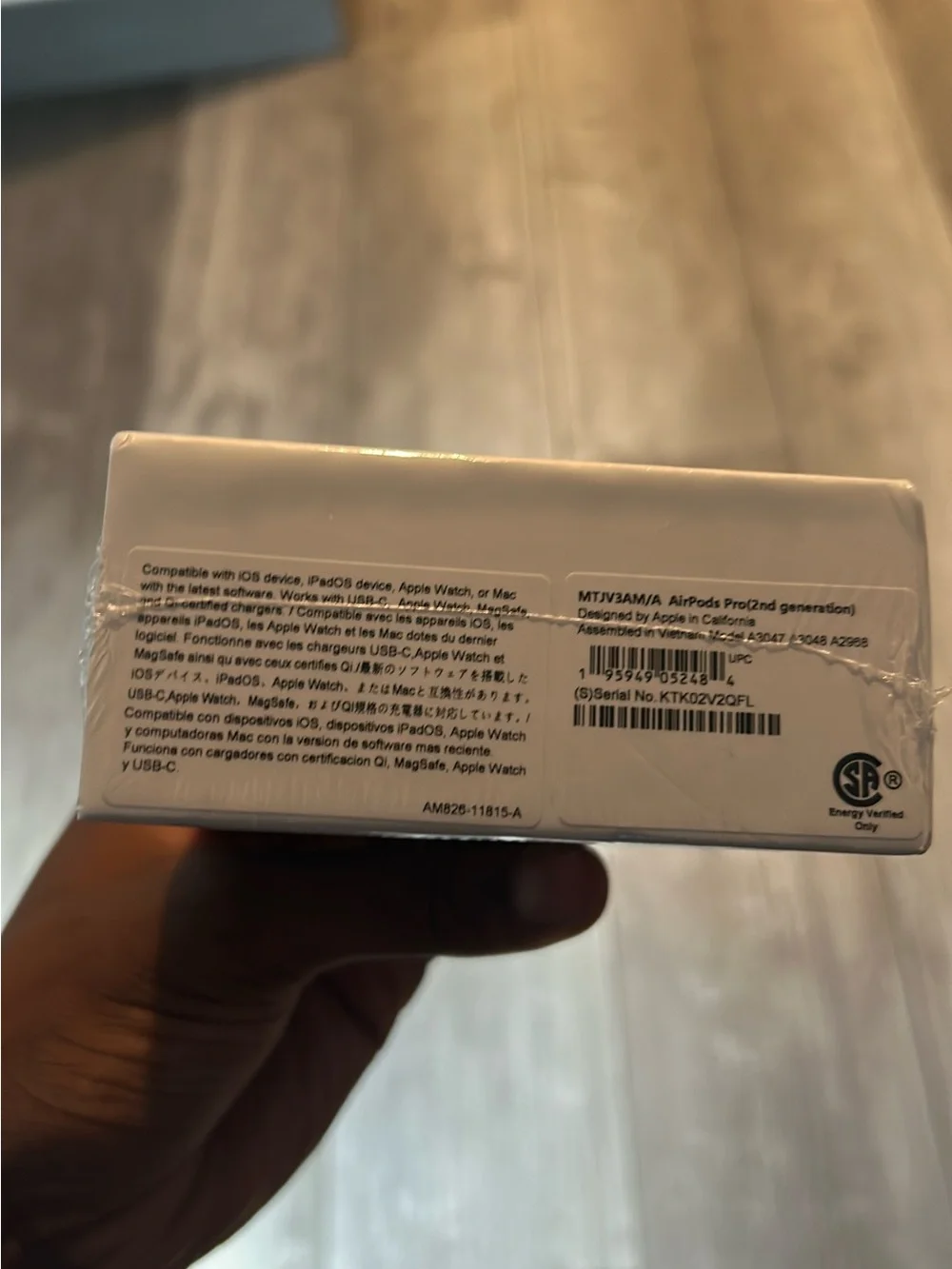 Apple genuine airpods