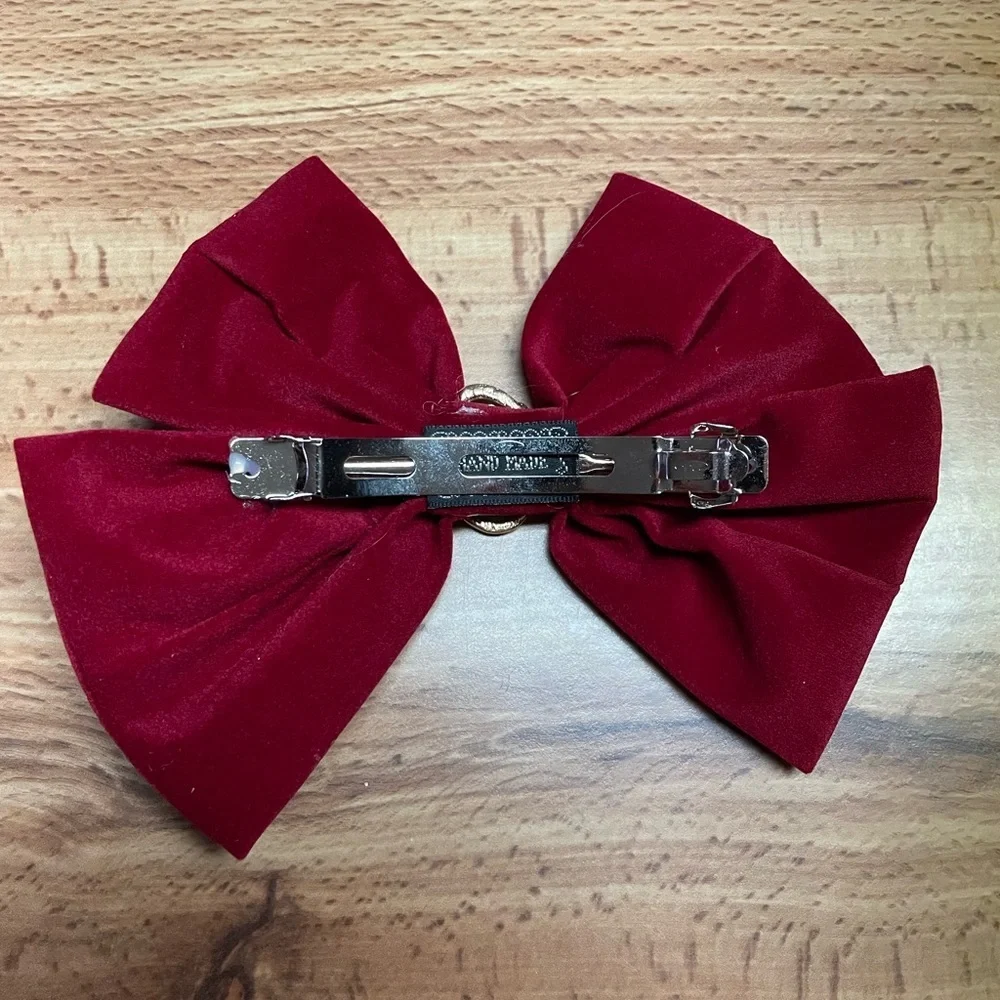N/A dark red