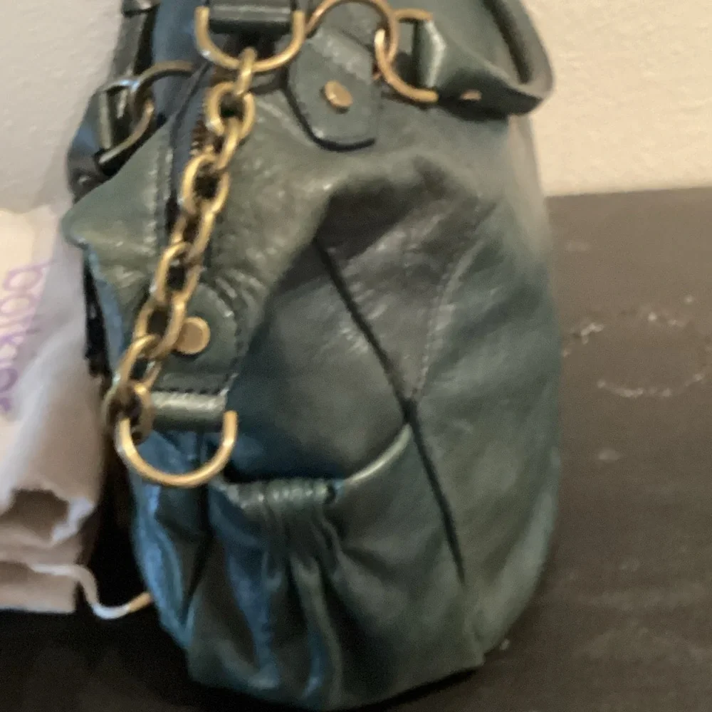 Botkier 4” accents