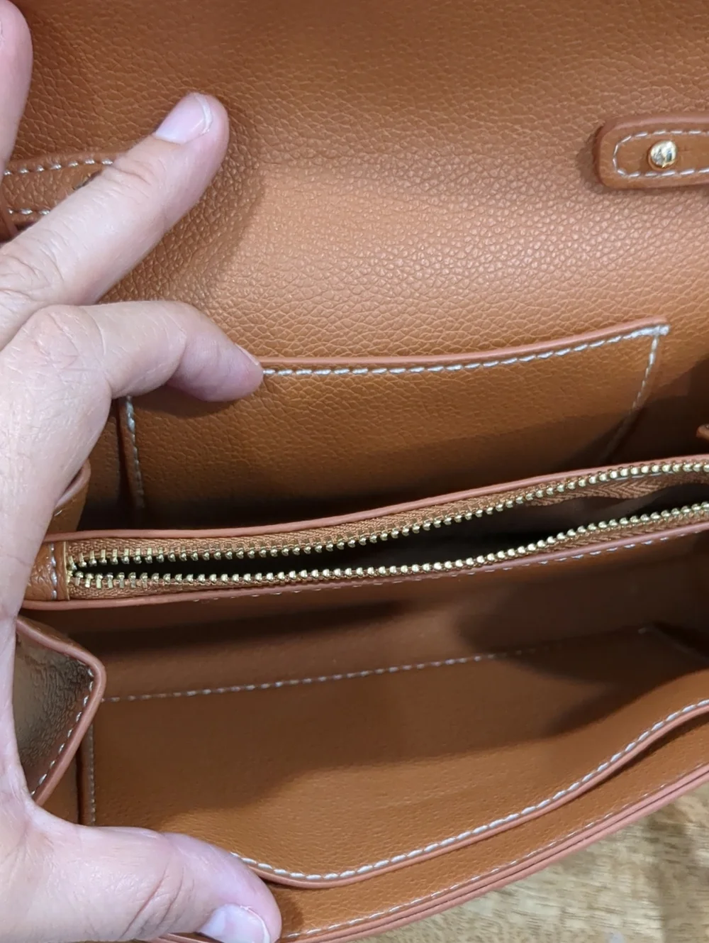 The Unbranded Brand sleek tan