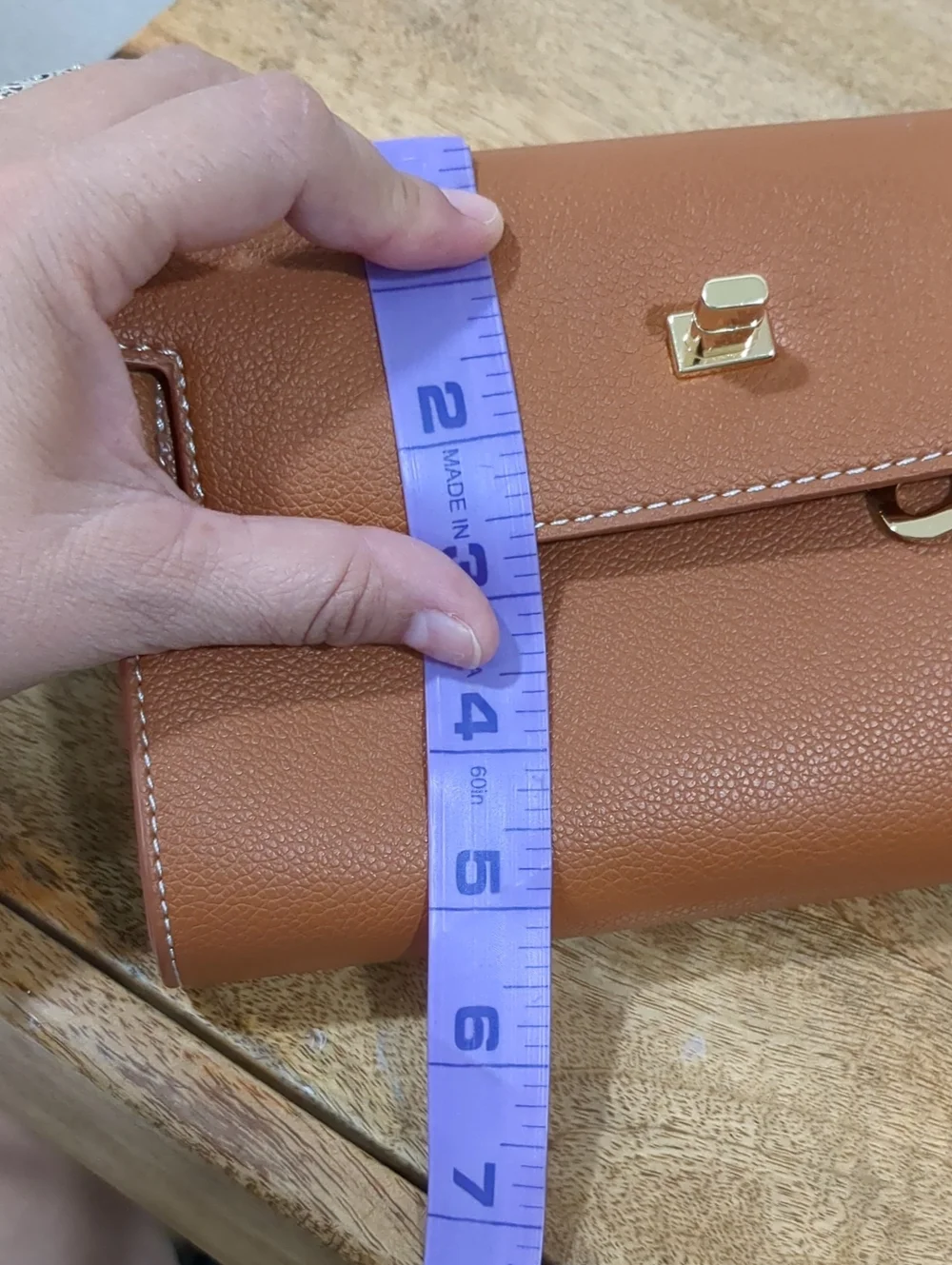 The Unbranded Brand sleek tan