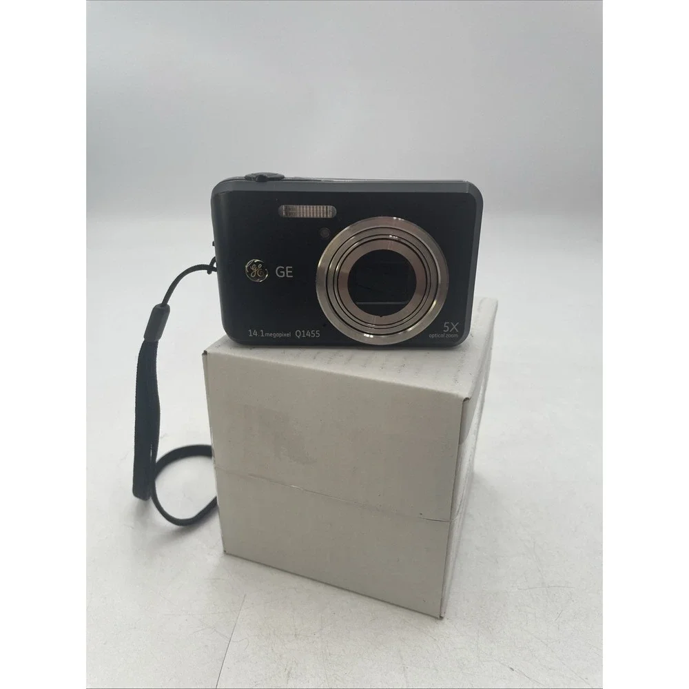 GE Q1455 14.1MP Digital Camera Black 5x Zoom + New Battery + SD Card-TESTED