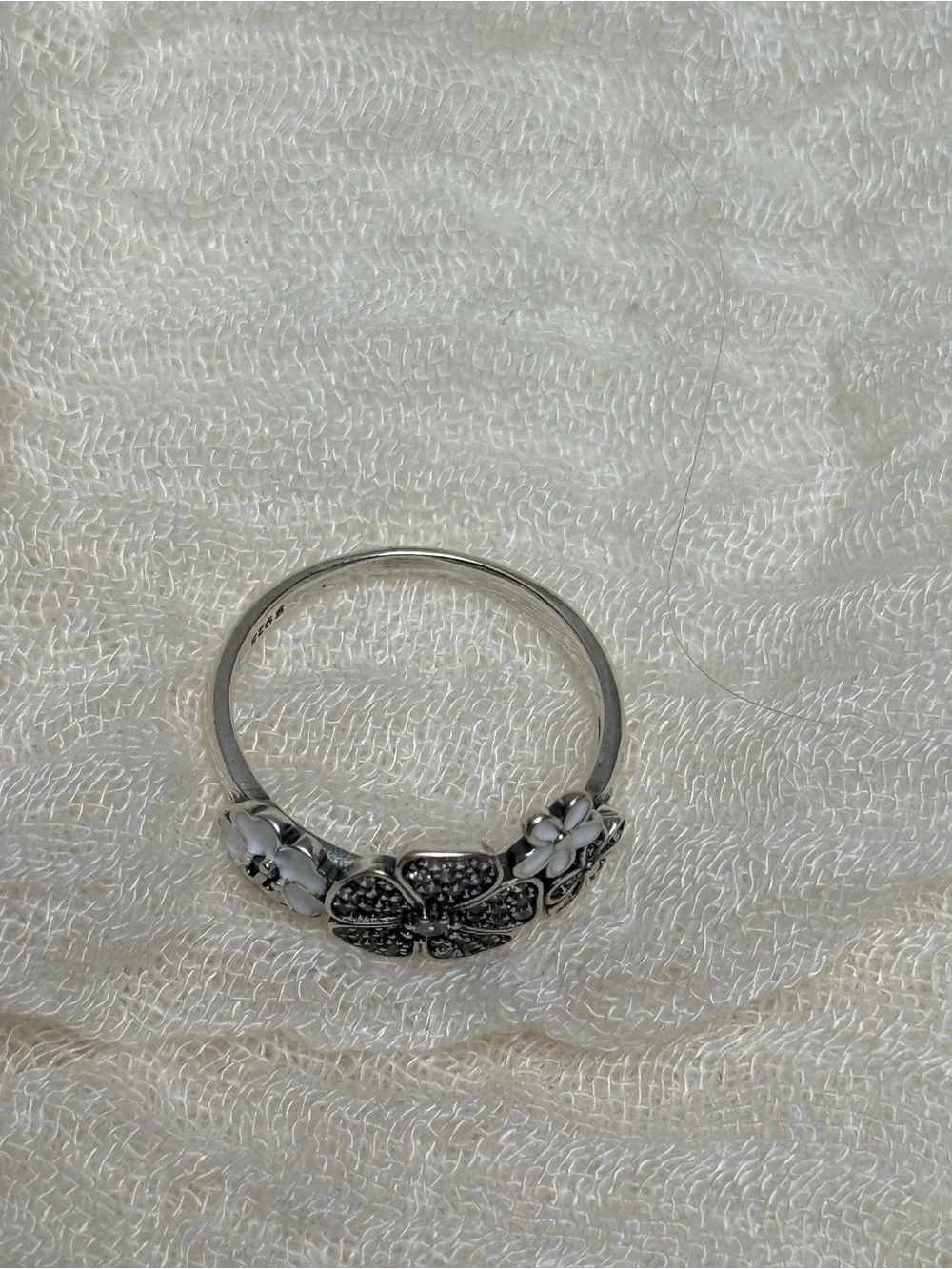 N/A cluster enamel sparkling