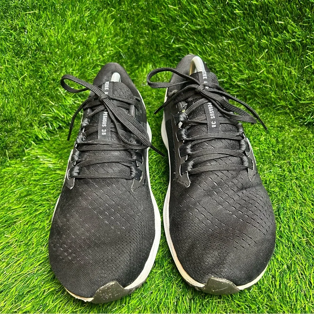 Nike running heel