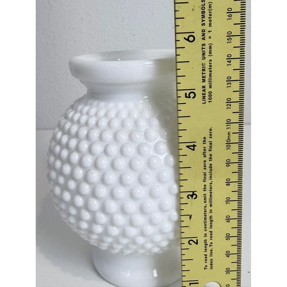 Westmoreland #hobnail #milkglass