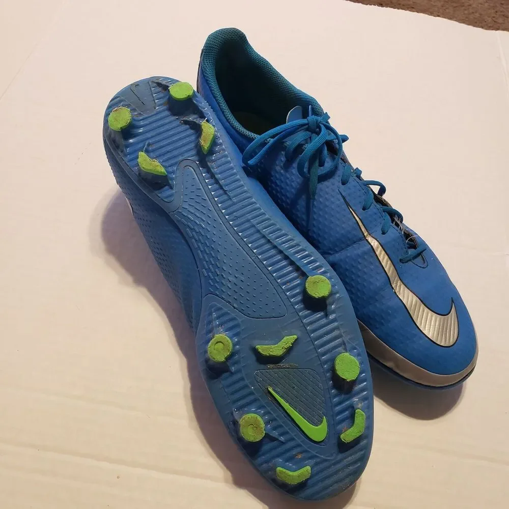 Nike size only these