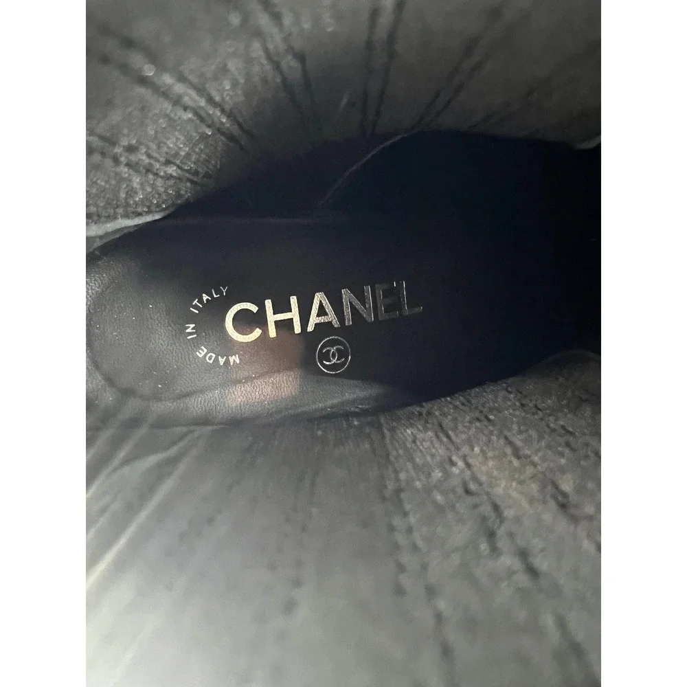 CHANEL interlocking cc