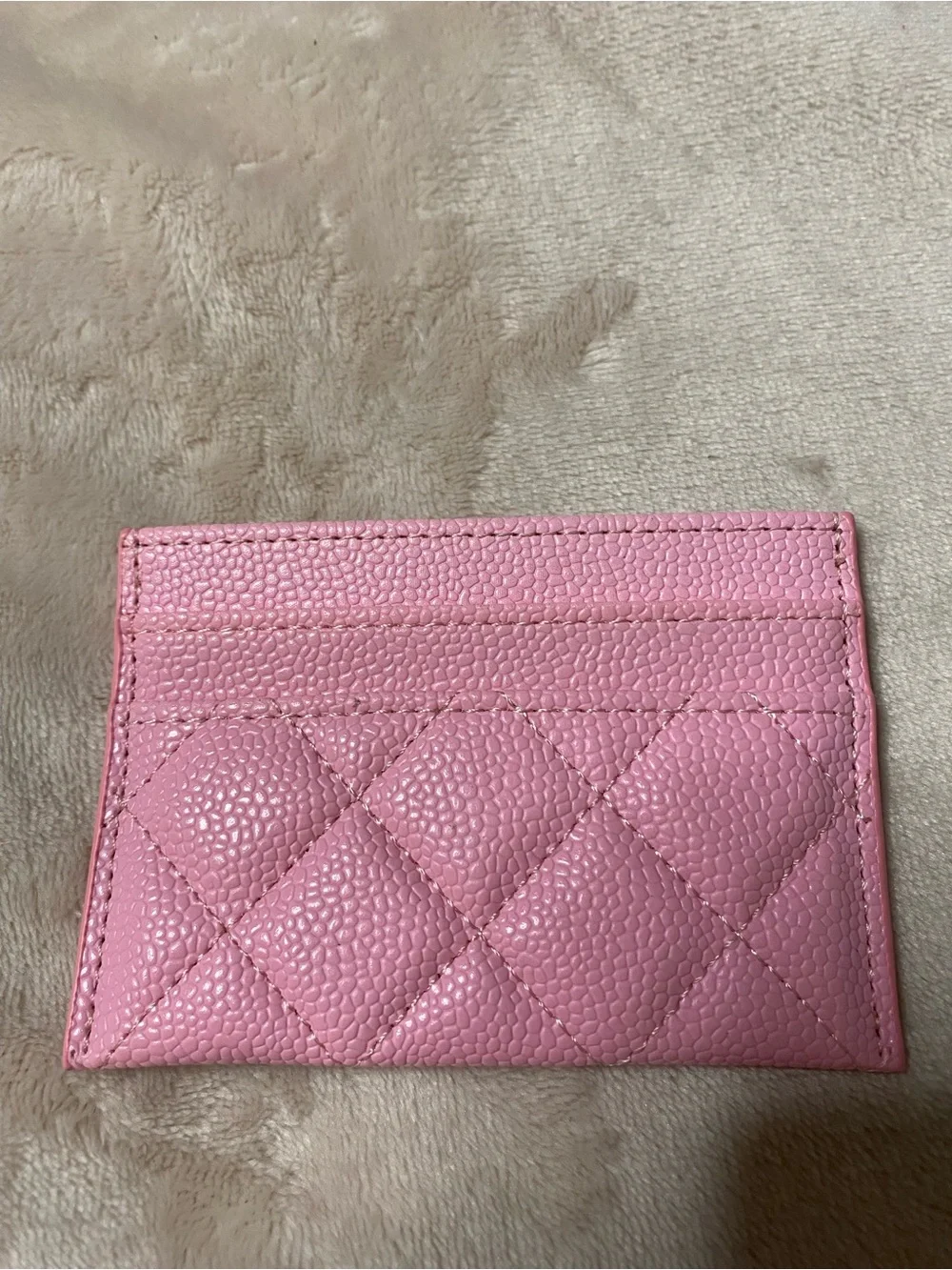 Chanel. much cardholder silver