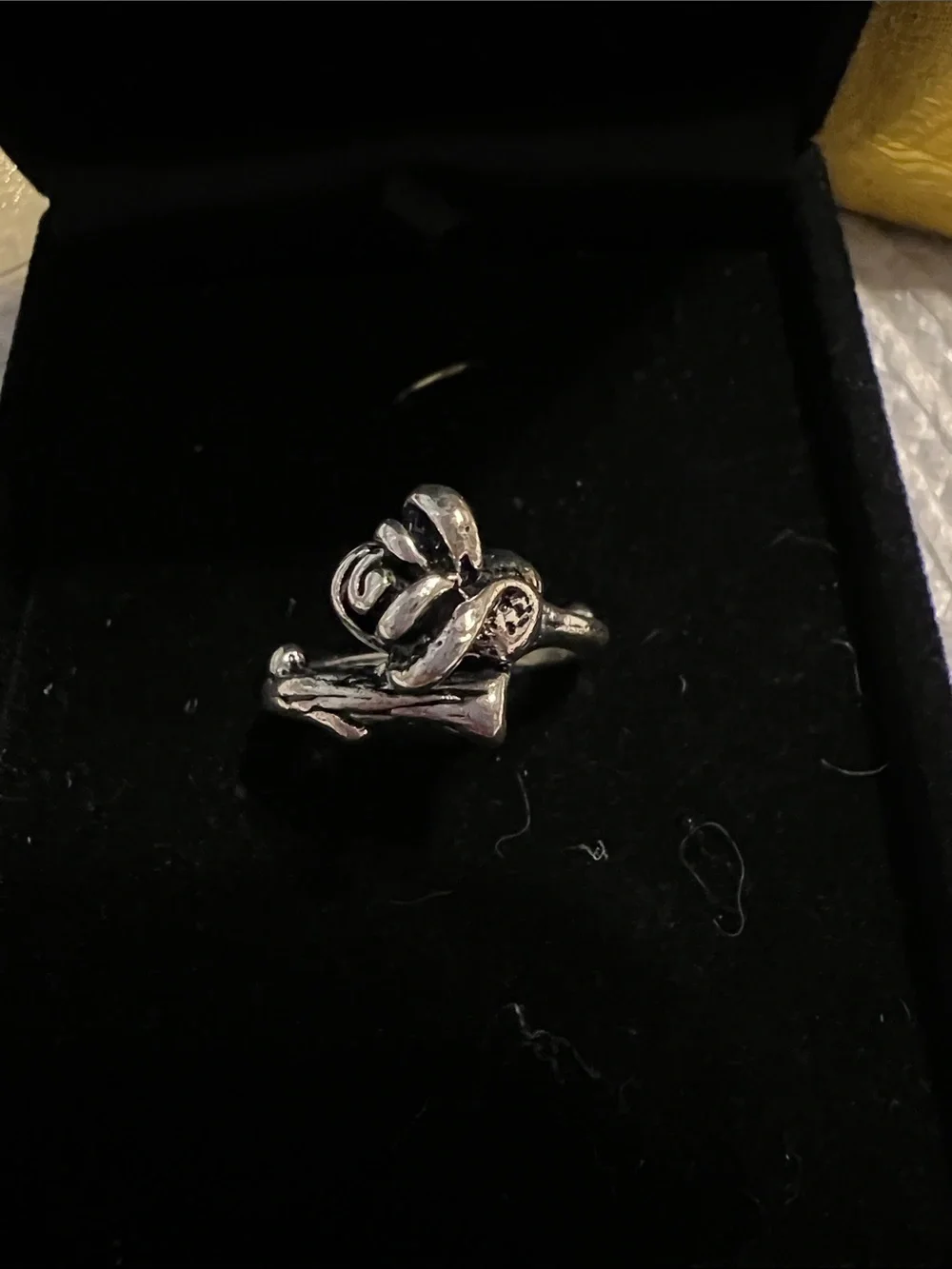 Ericas bloom silver style