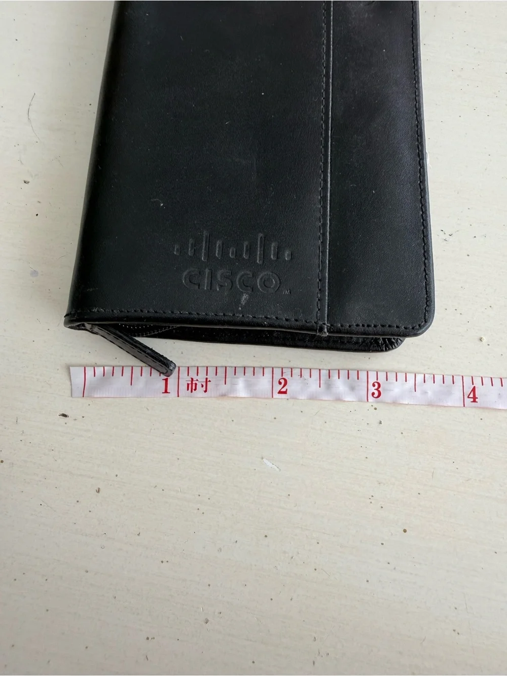 N/A features black