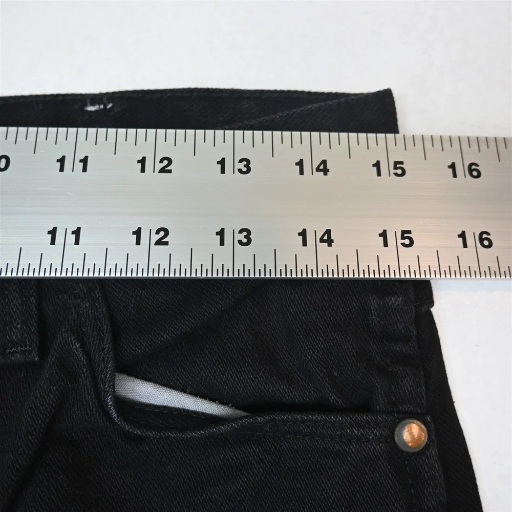 Wrangler black 32