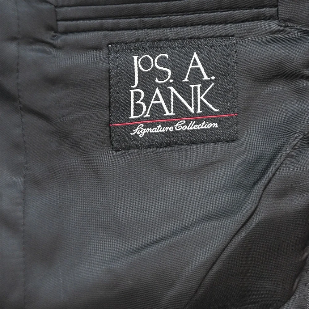 Jos. A. Bank it confidence size