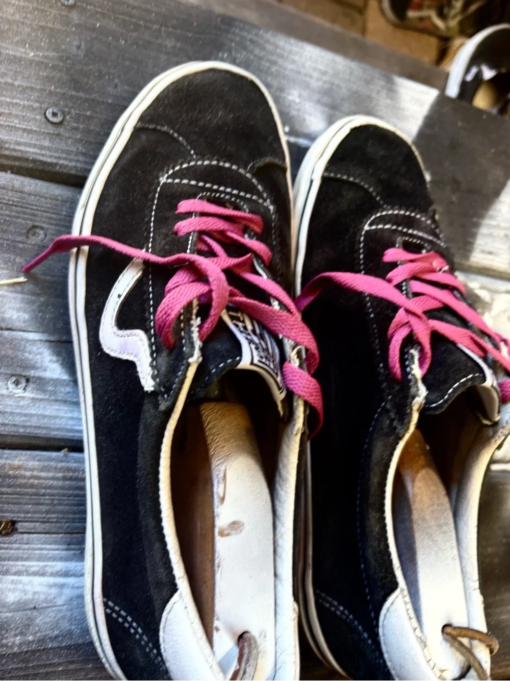 Vans low top