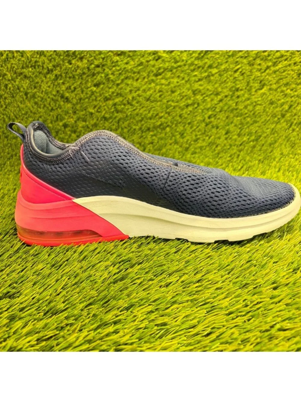 Nike please review