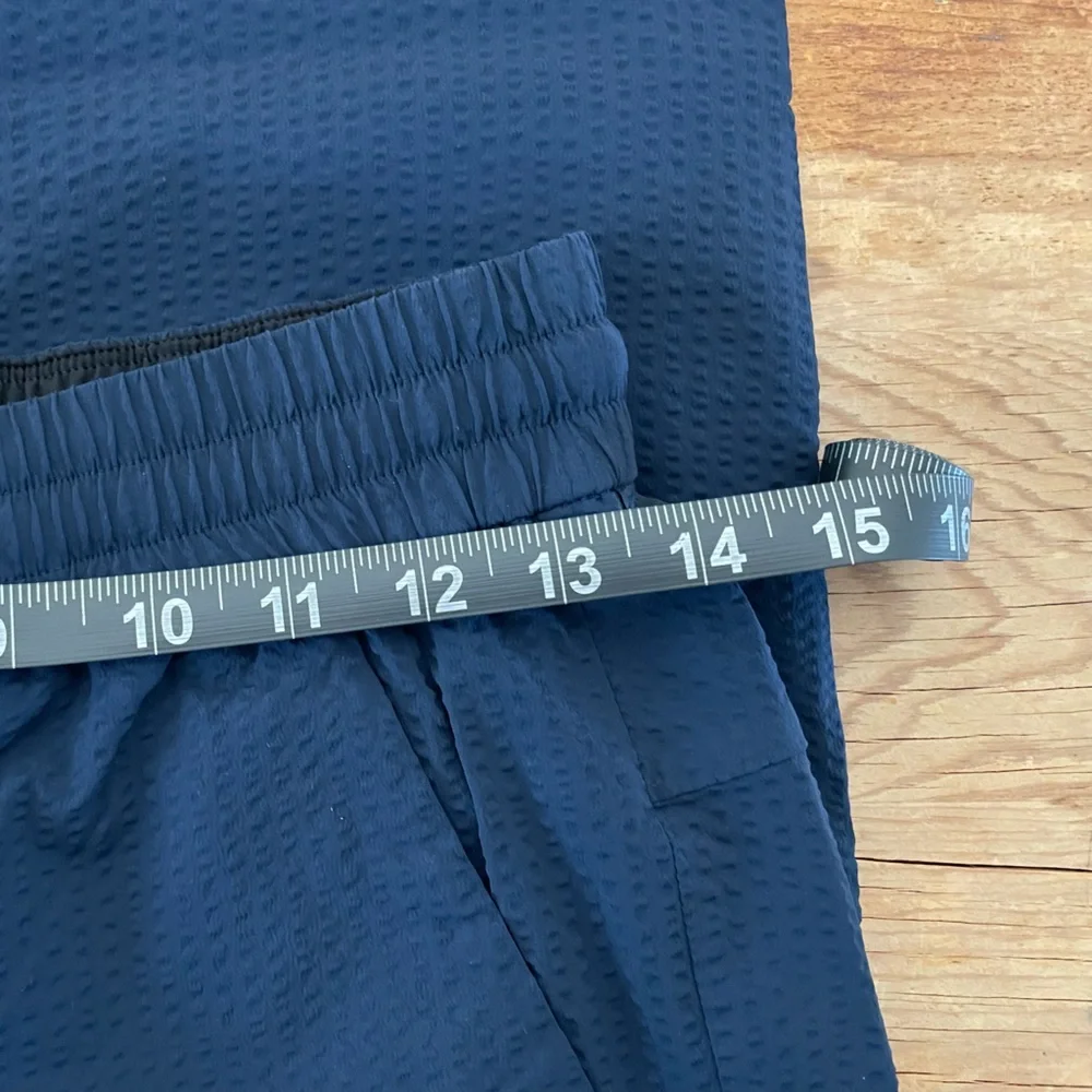 lululemon athletica are colorway large
