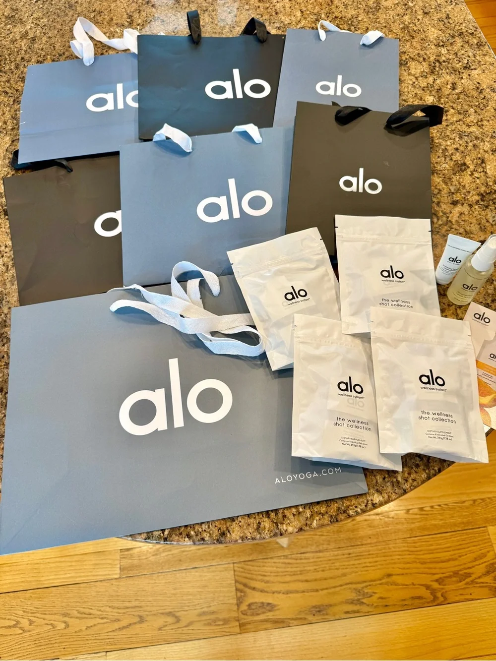 ALO Yoga discovery boost