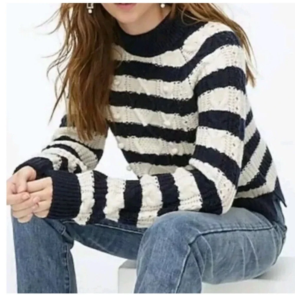 J. Crew size 19 features