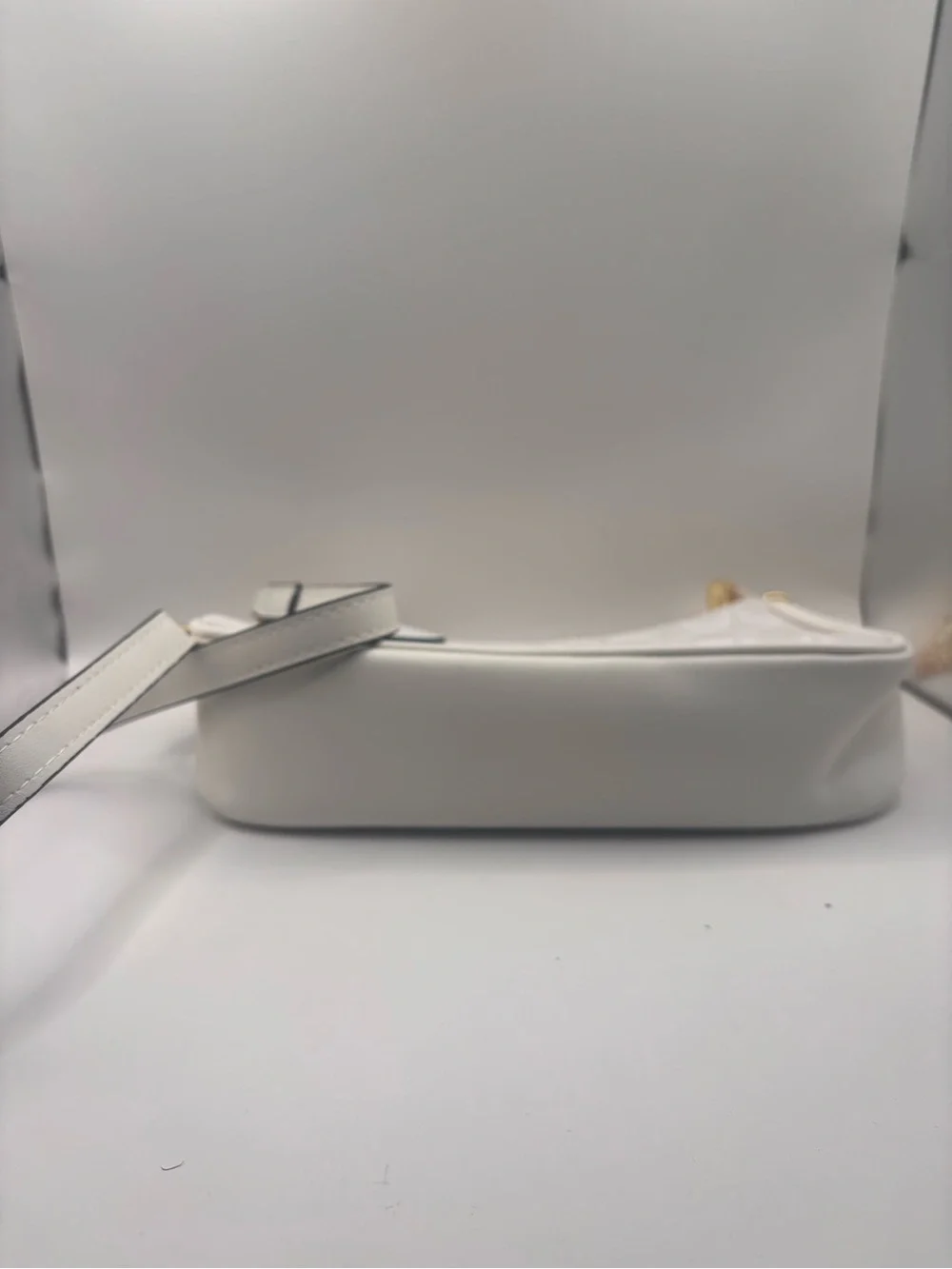 Coach crossbody white