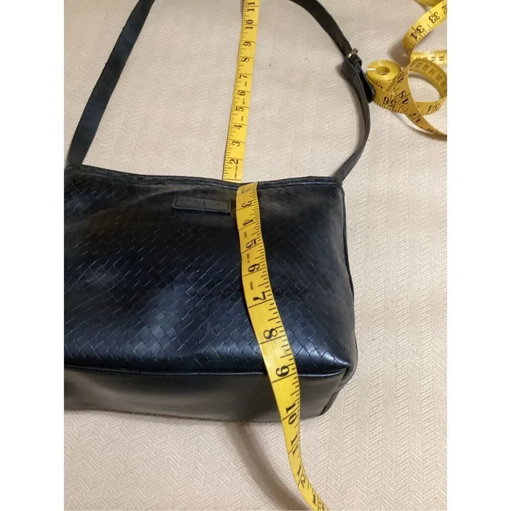 Relic good preowned