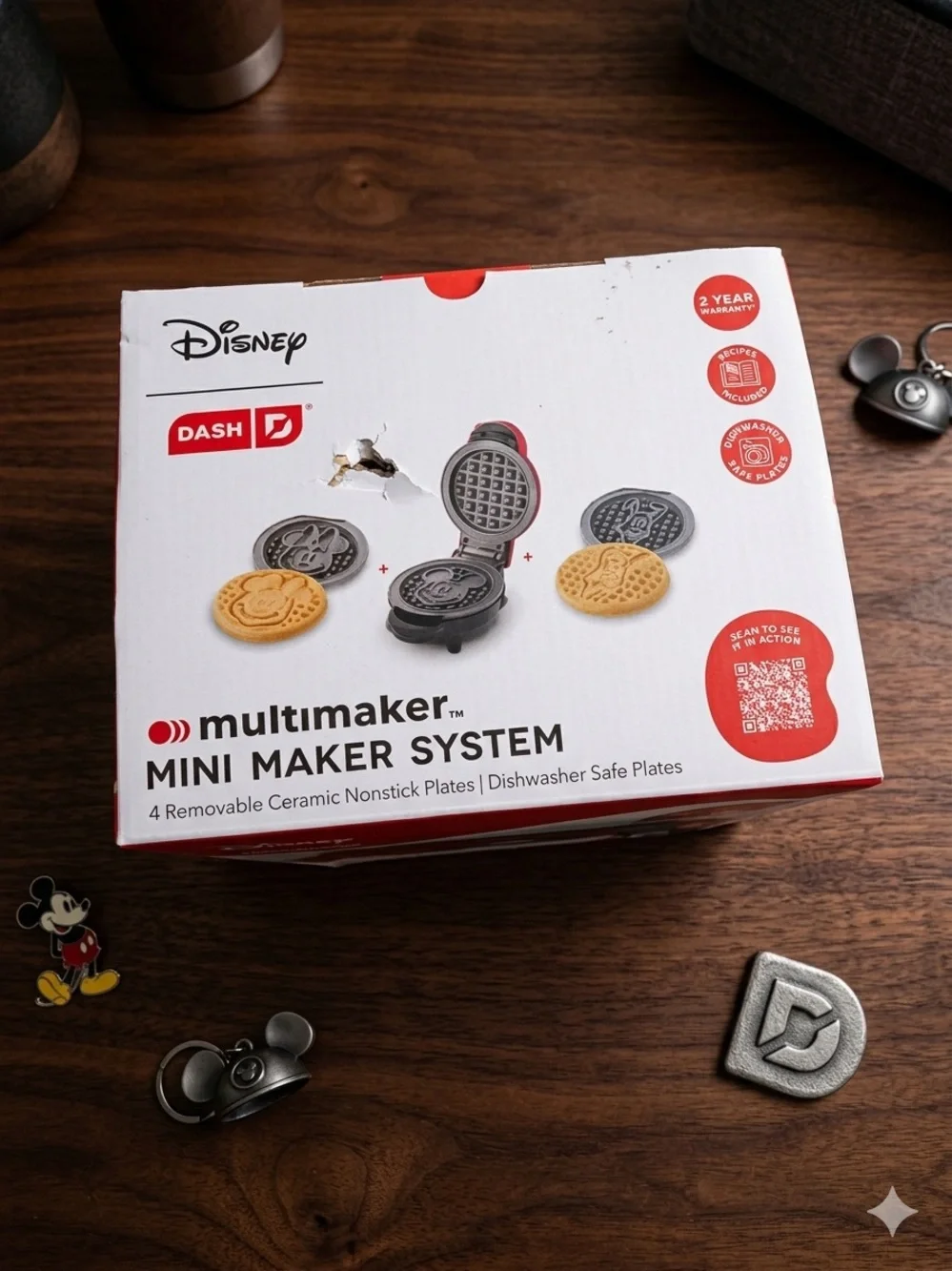 Disney iconic mouse or