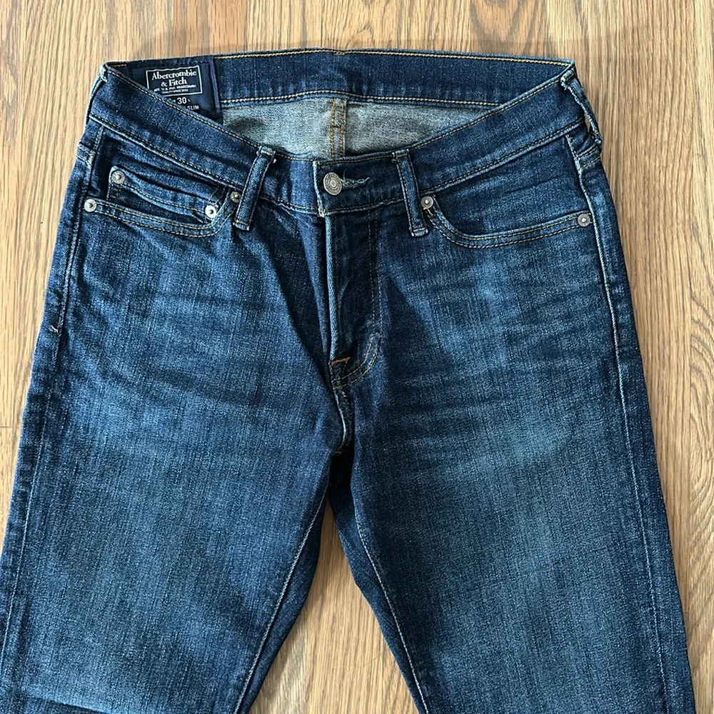 Abercrombie & Fitch fast very