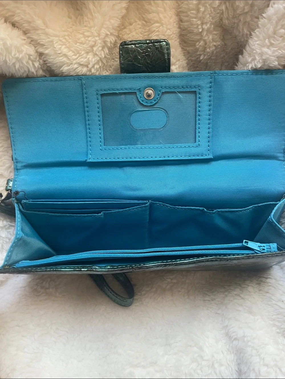 Poppie Jones compact wristlet