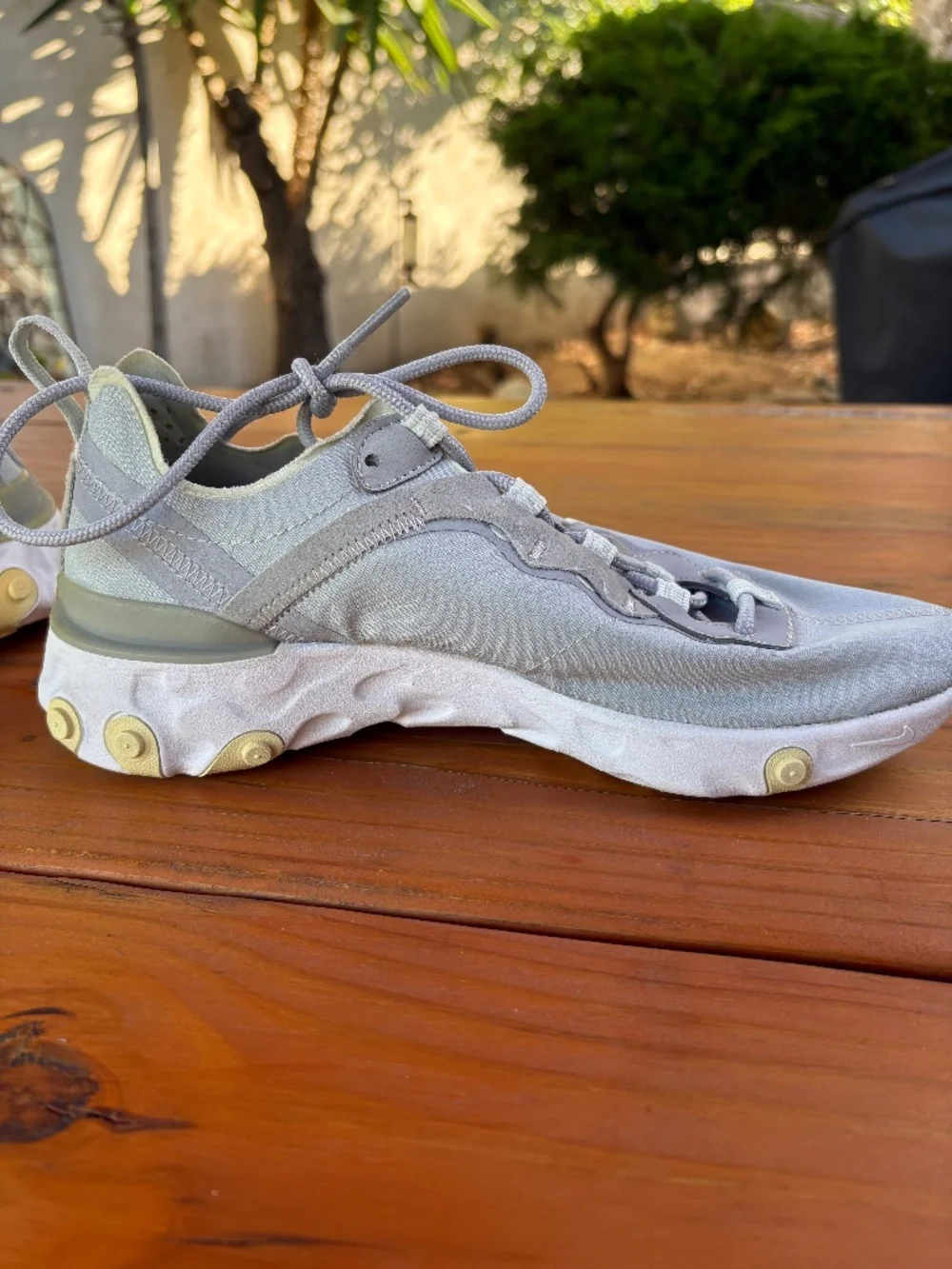 Nike good preowned