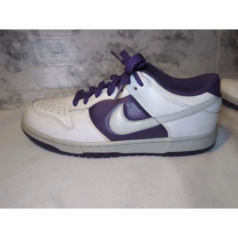 Nike pictures purple are