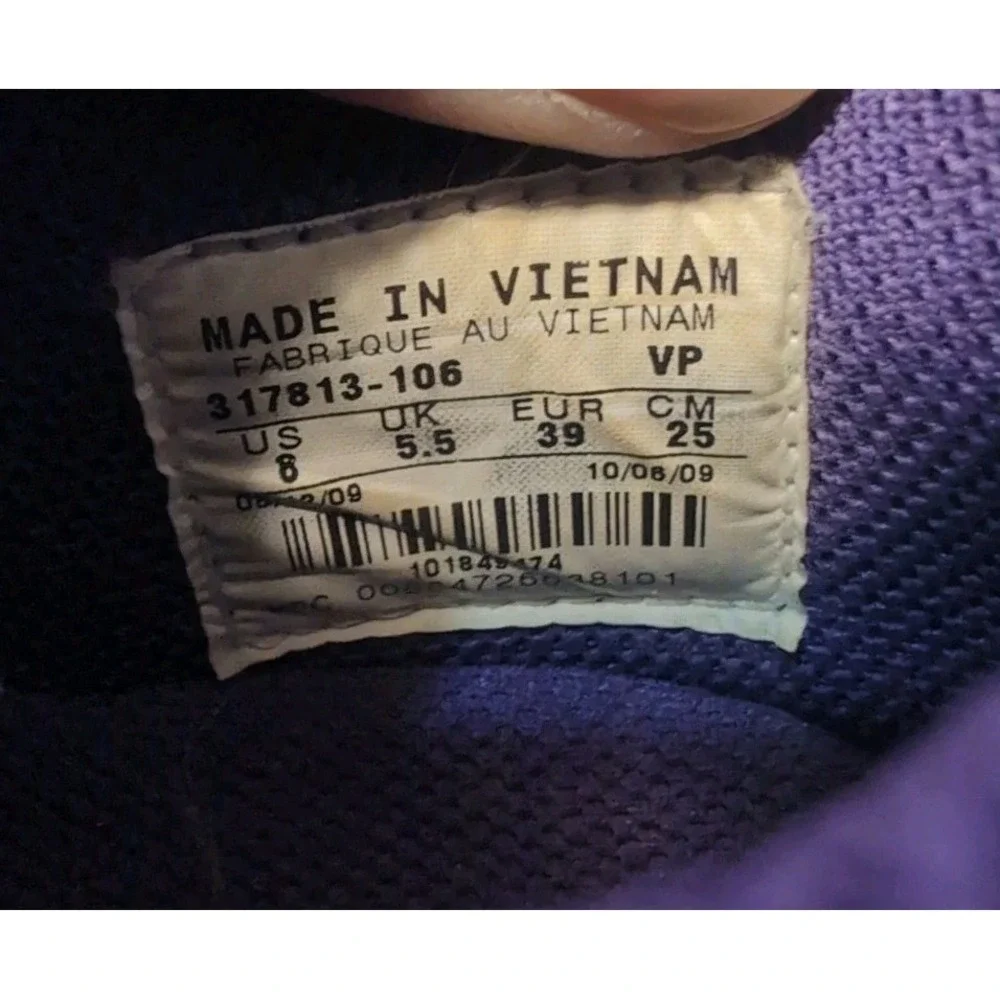 Nike are see purple