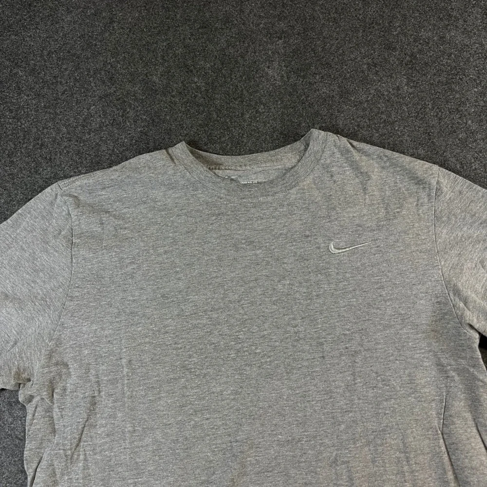 Nike short sleeve