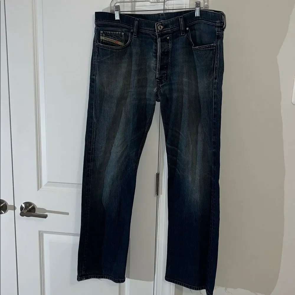 Vtg Button Fly Diesel Quratt Model Denim Blue Jeans 38 x 32 Distressed Holes