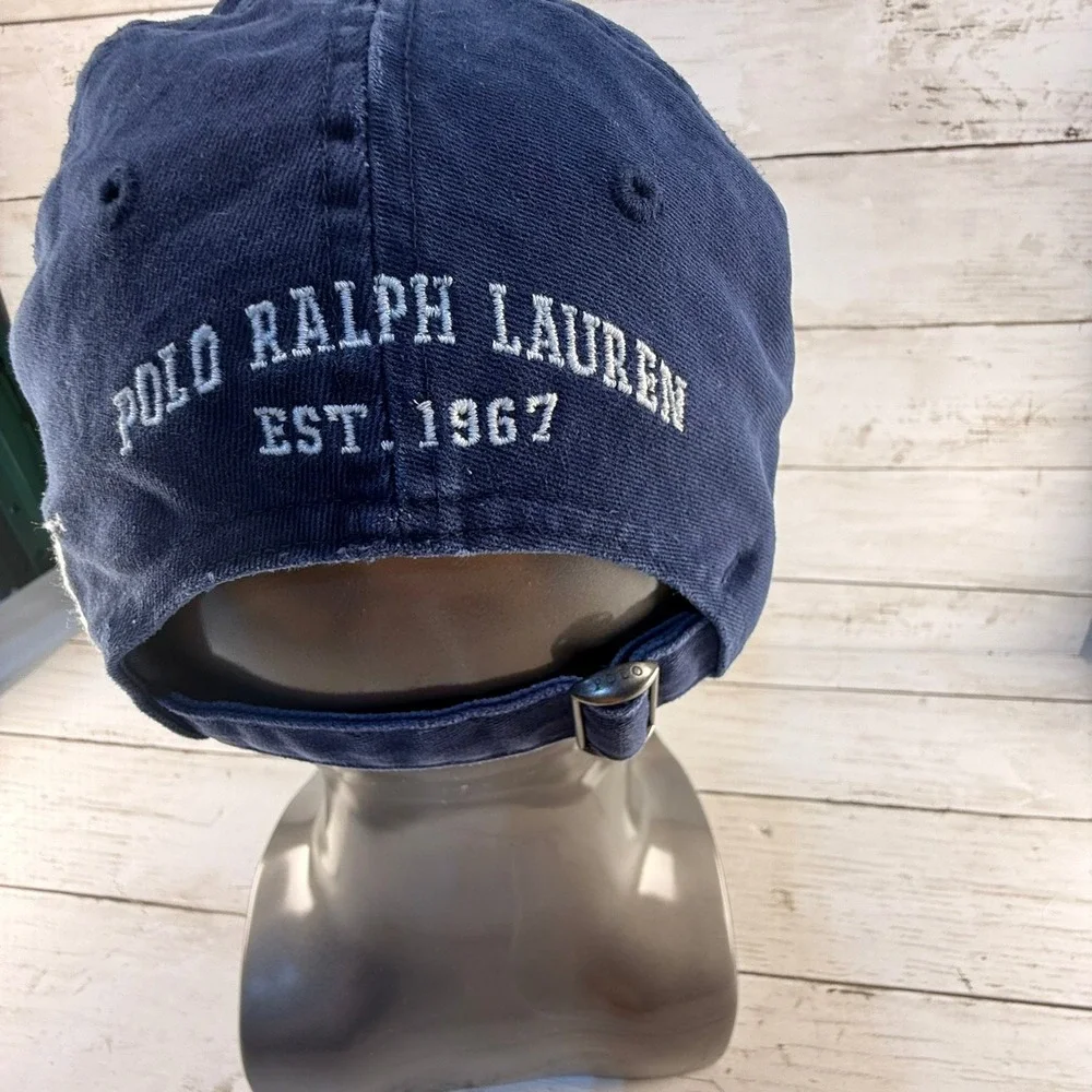 Polo Ralph Lauren this six features