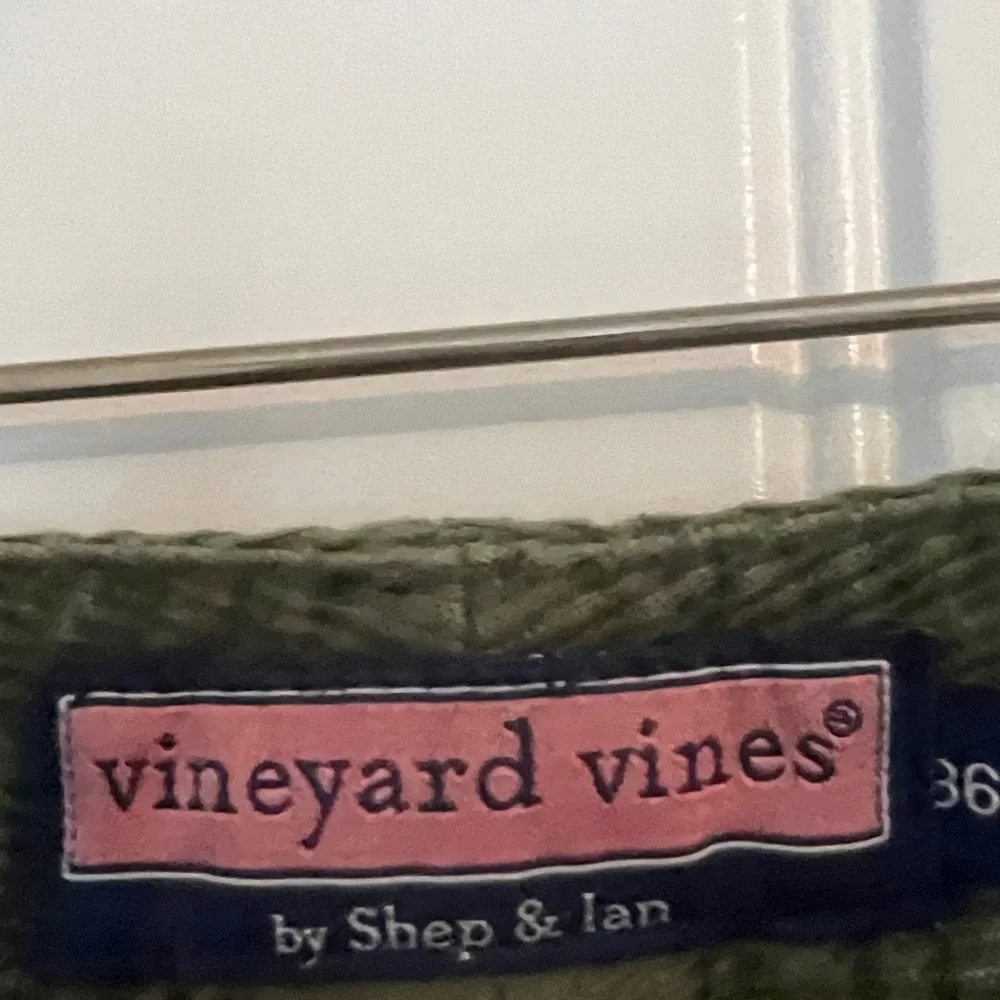 Vineyard Vines 36 32