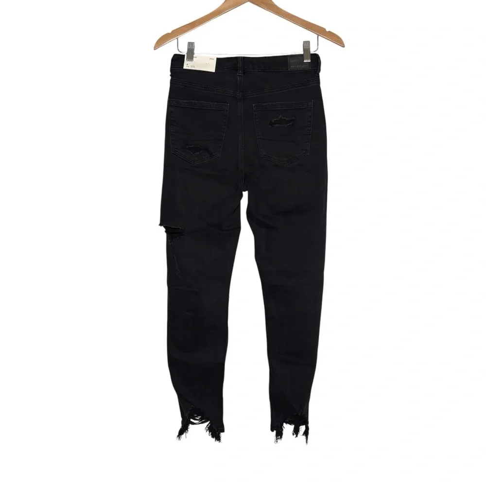 American Eagle Outfitters large specific content