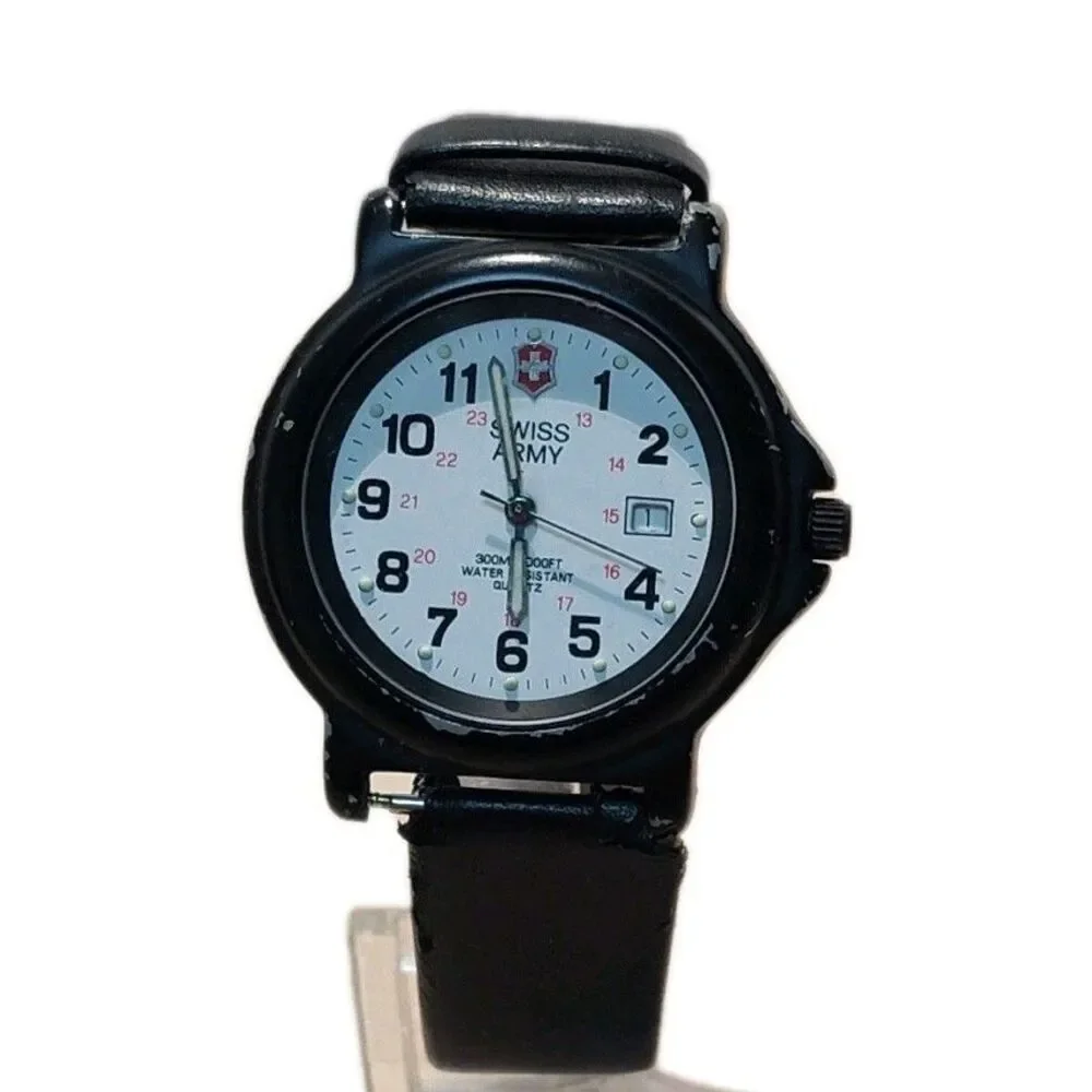 Swiss Army Wenger Heritage Men's‎ Watch 40mm White Dial Leather Date Swiss