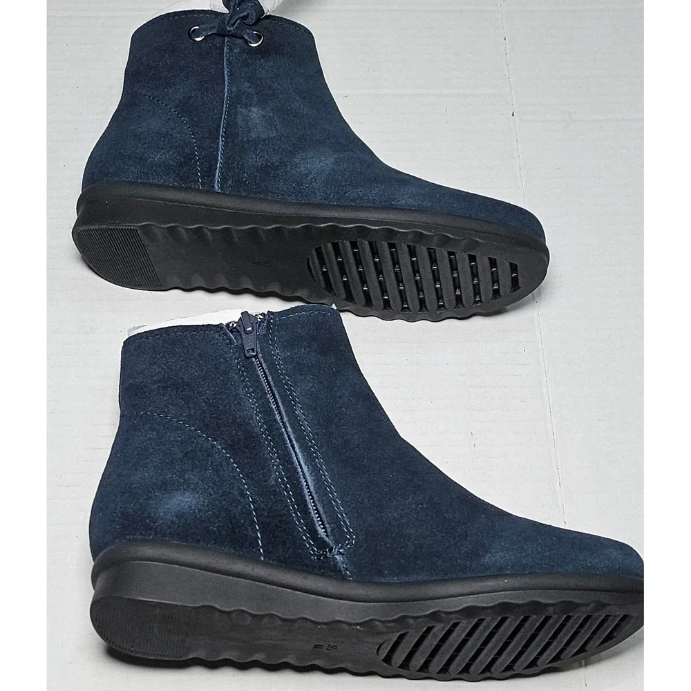 Vaneli Sport soft outings comfort