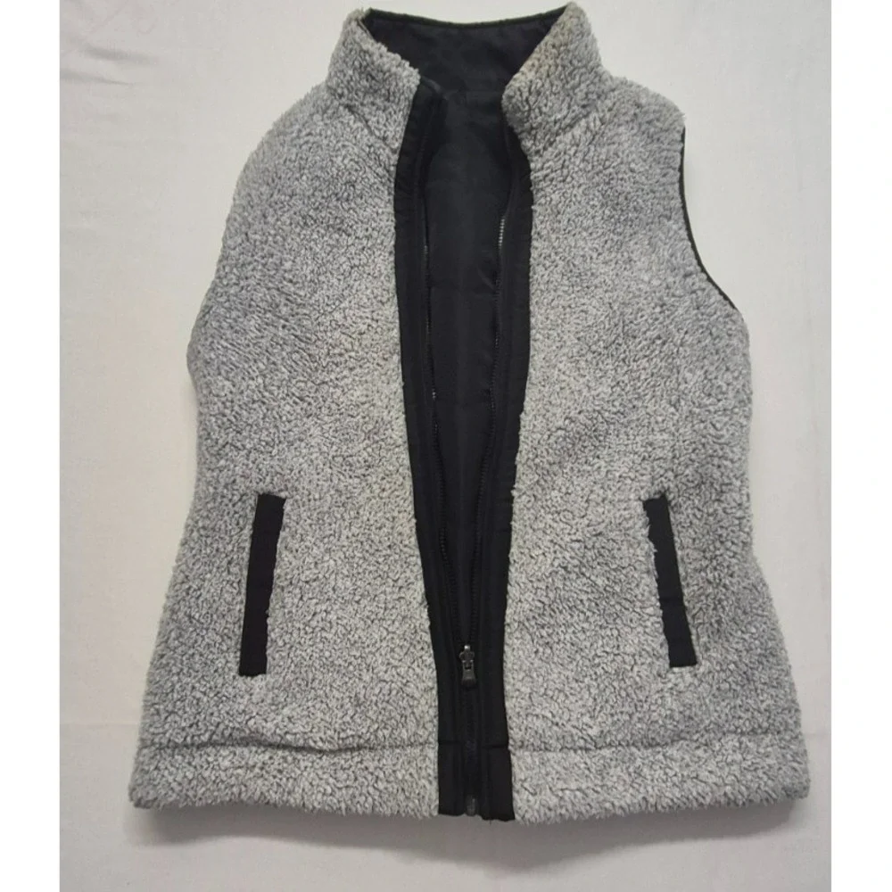Magellan Sportswear pease see