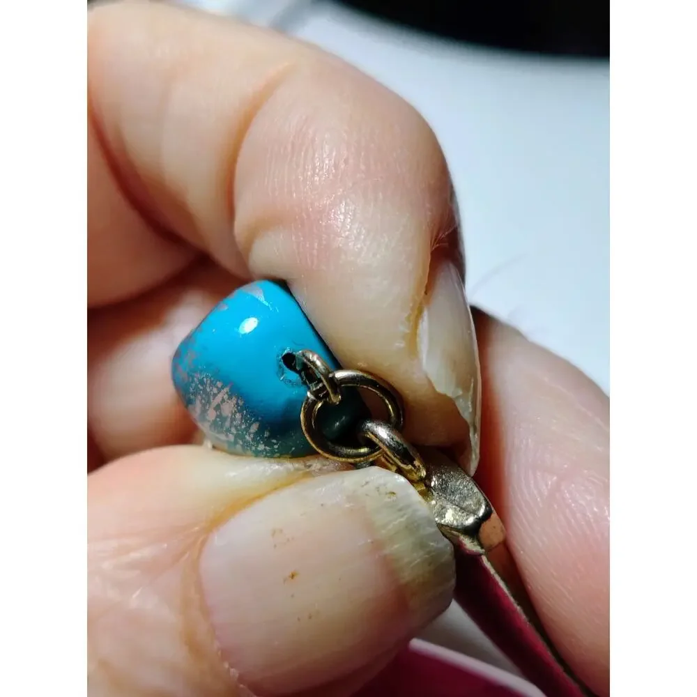 Vclm jewelry features