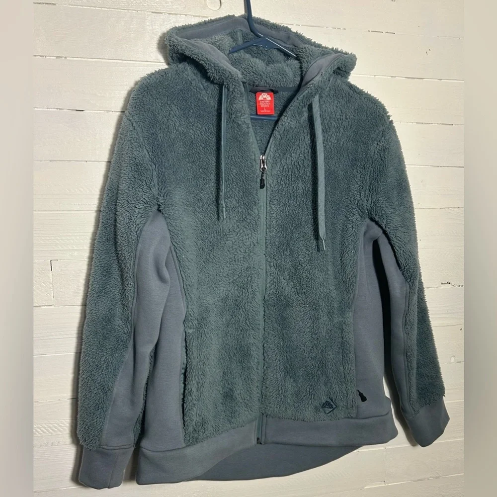 Eastern Mountain Sports teal women’s
