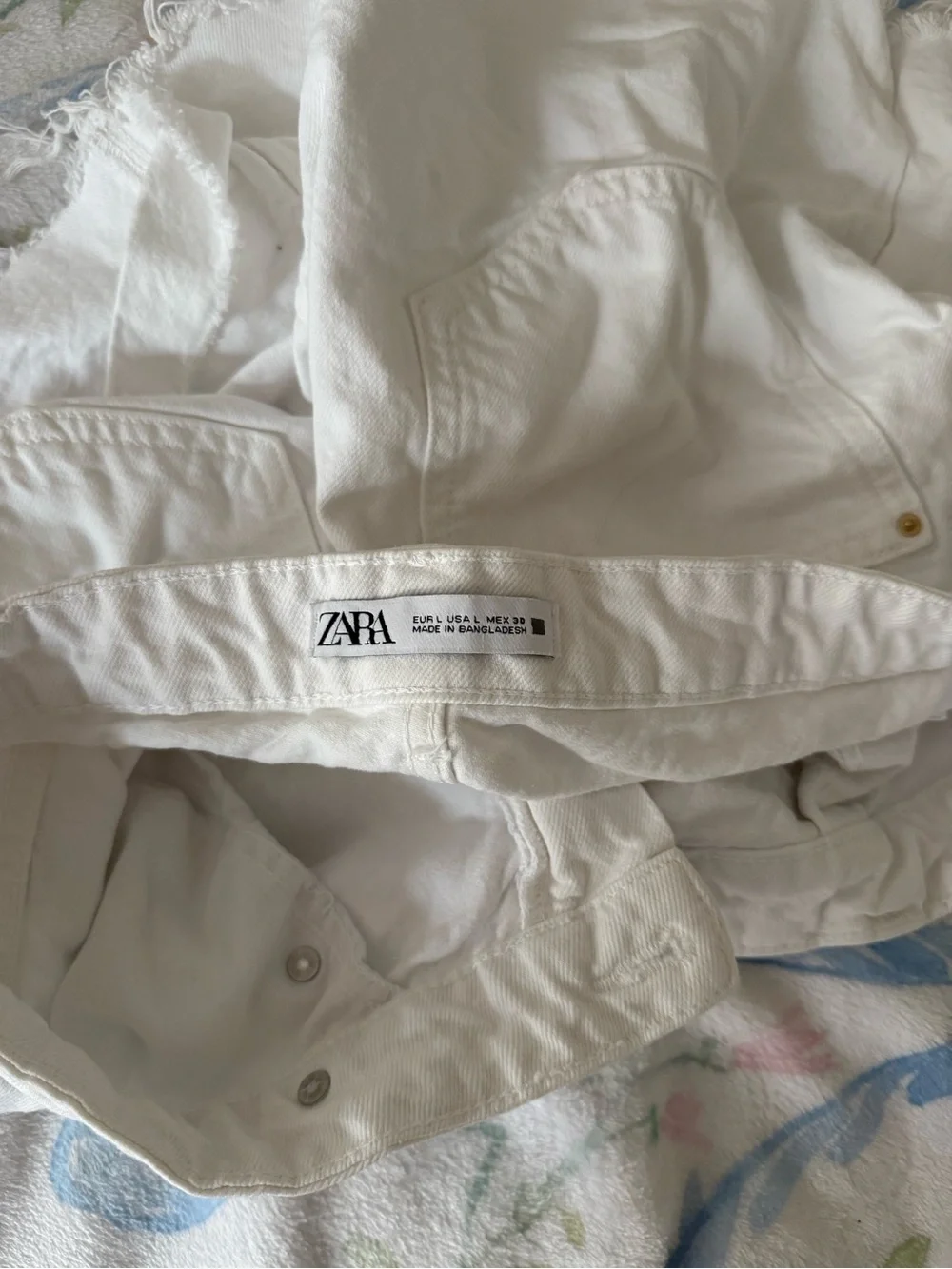 Zara stylish white